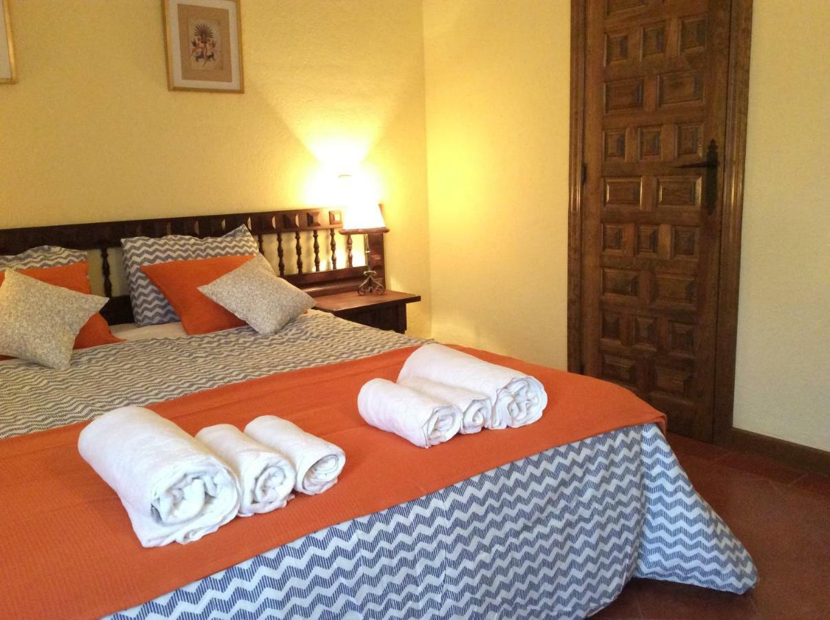 Casa Lola Bed & Breakfast Pelegrina Ngoại thất bức ảnh