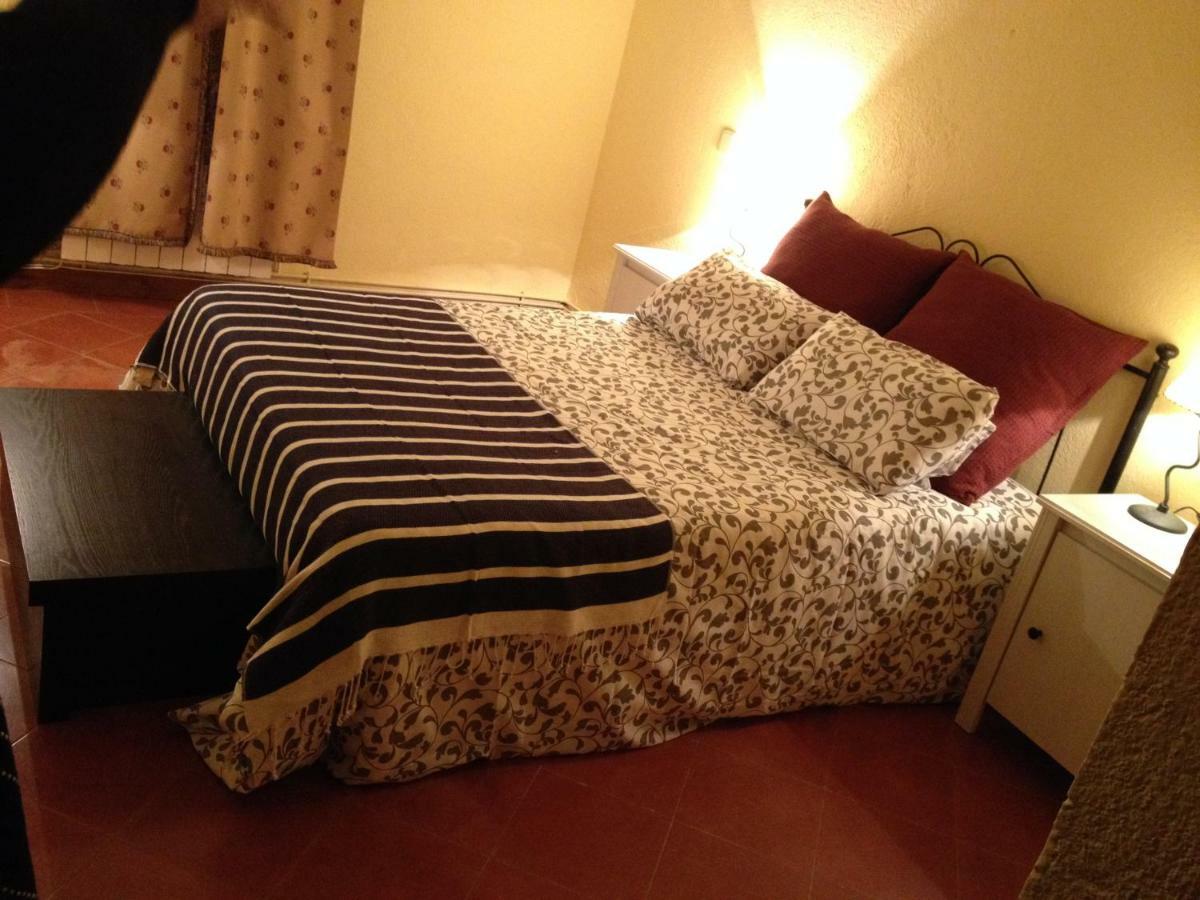 Casa Lola Bed & Breakfast Pelegrina Ngoại thất bức ảnh